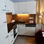 Dreilaerchenhaus * 브릭센임탈