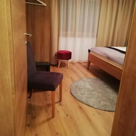 Dreilaerchenhaus شقة *